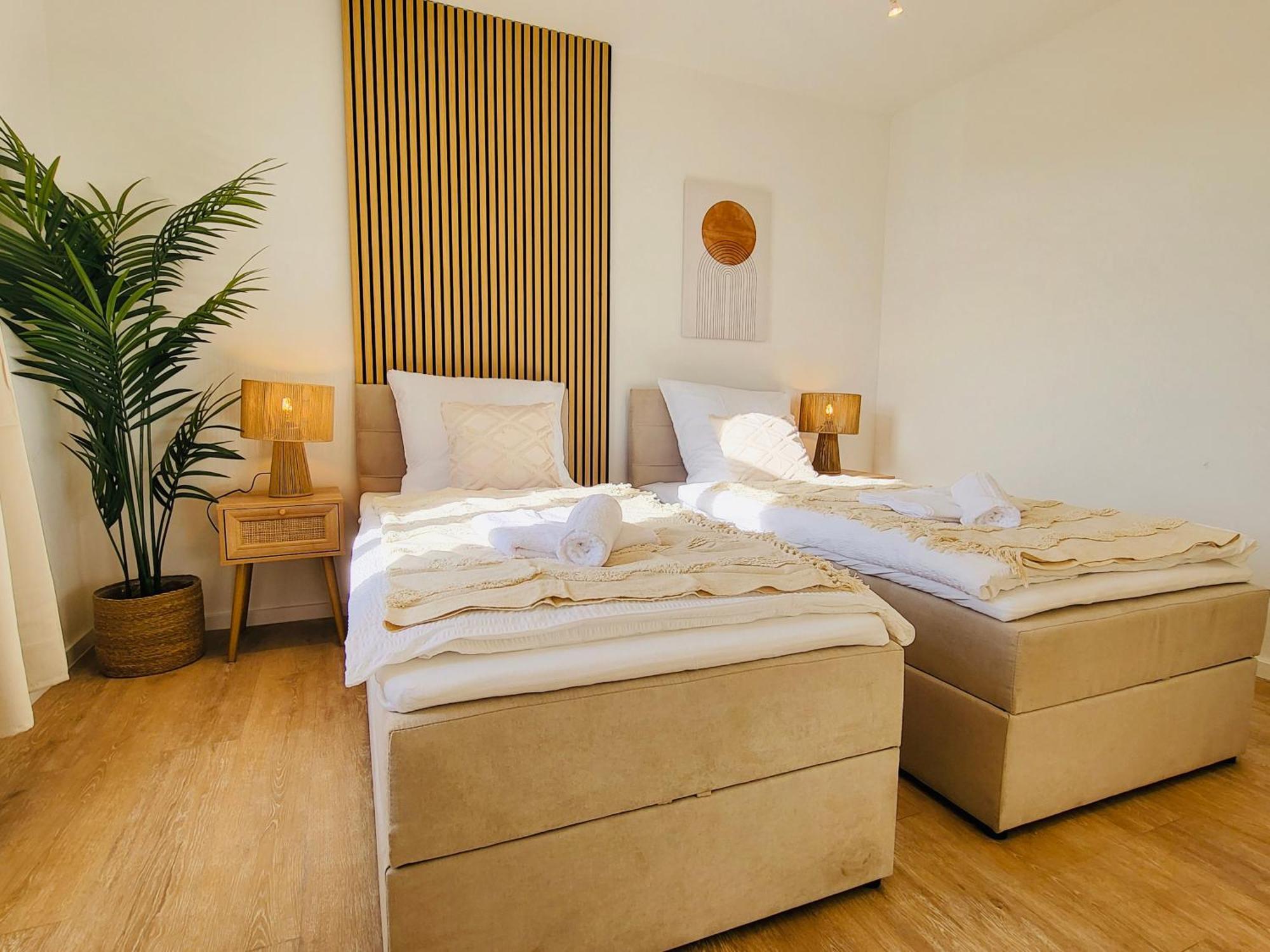 Sioux Stilvolle Designapartments Am Ketschentor Coburg Esterno foto