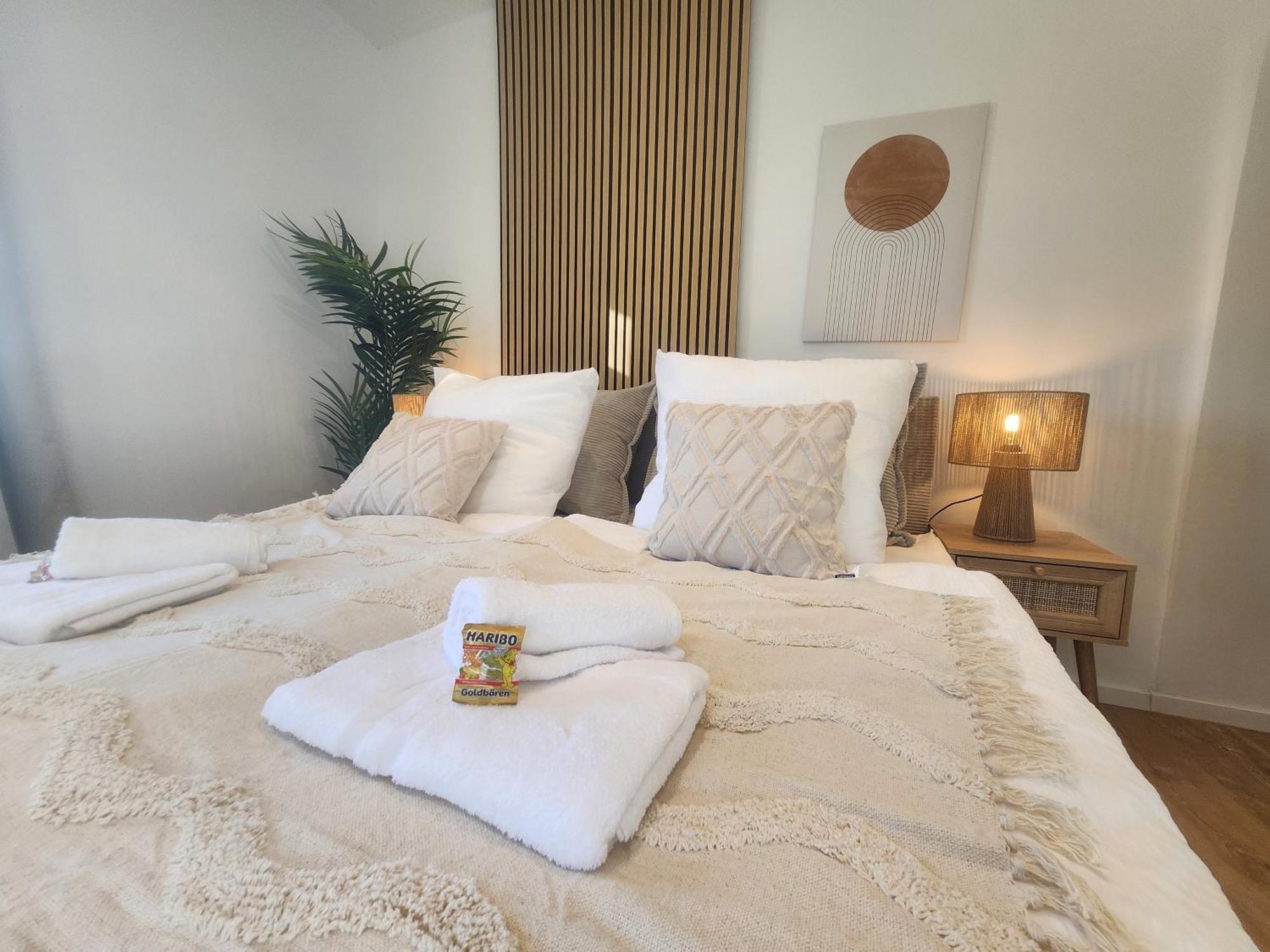 Sioux Stilvolle Designapartments Am Ketschentor Coburg Esterno foto